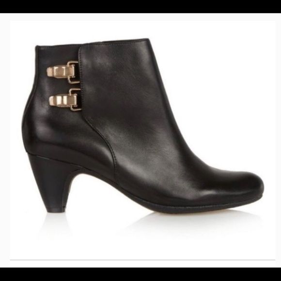 Sam Edelman Marmont Womens Black Leather Ankle Boots Booties Heels SZ 8.5 - Picture 2 of 10